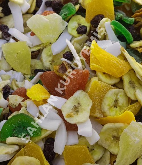 Karışık meyve kurusu 